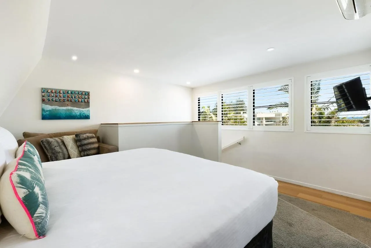 Byron Bay Beachfront Holiday Apartments Penthouse 10